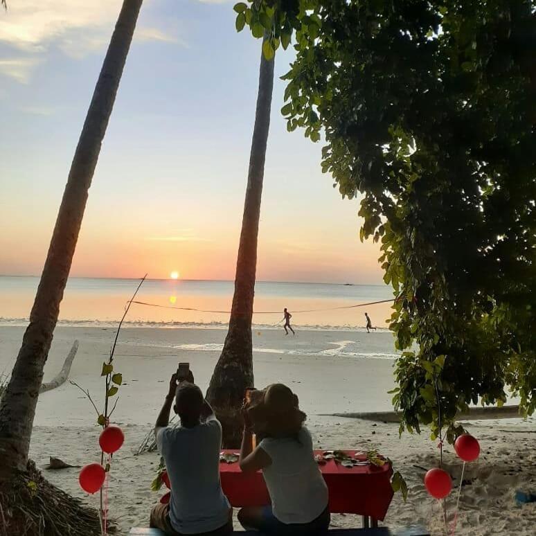 Tria Maria Cottage Ngurbloat المظهر الخارجي الصورة